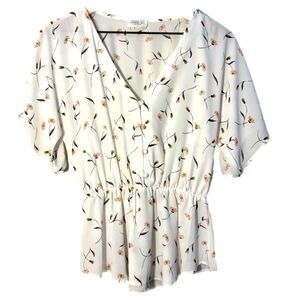 Sienna Sky Cream Pink Floral Flutter Sleeve Peplum Blouse Women’s Small.